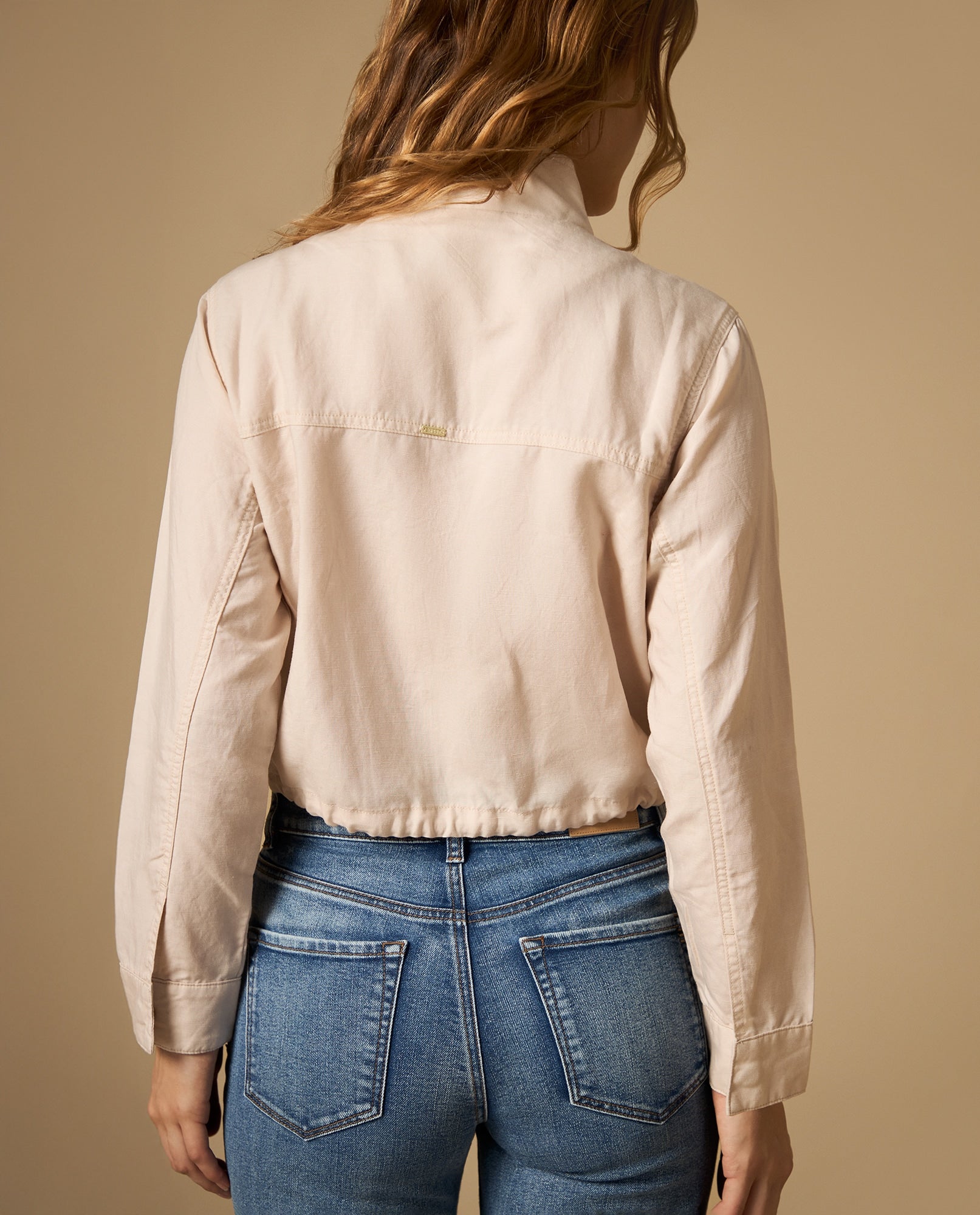 Chaqueta bomber ligera con bolsillos frontales - Crudo 34_622H015_CRU133801_5