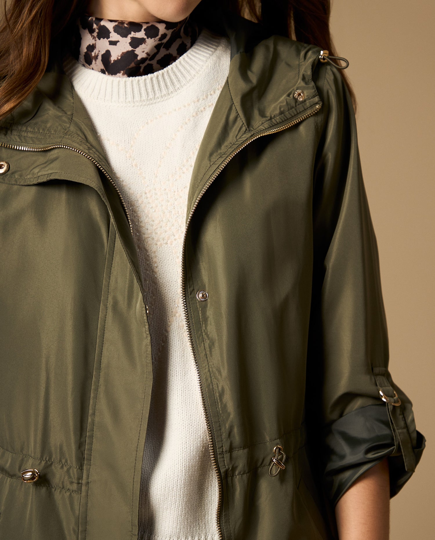 Chaqueta con ajuste en cintura y largo medio - Verde