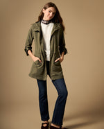 Chaqueta con ajuste en cintura y largo medio - Verde