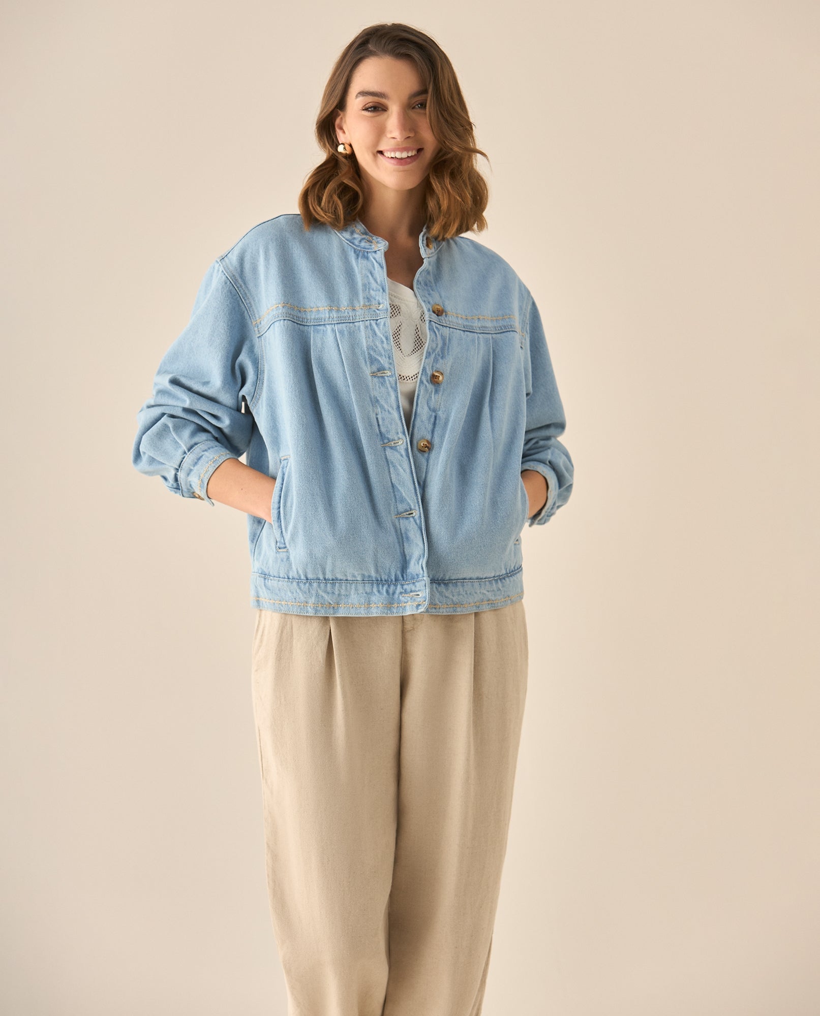 Chaqueta en denim con mini bordados para mujer  - Azul 34_623G005_AZU174027_0