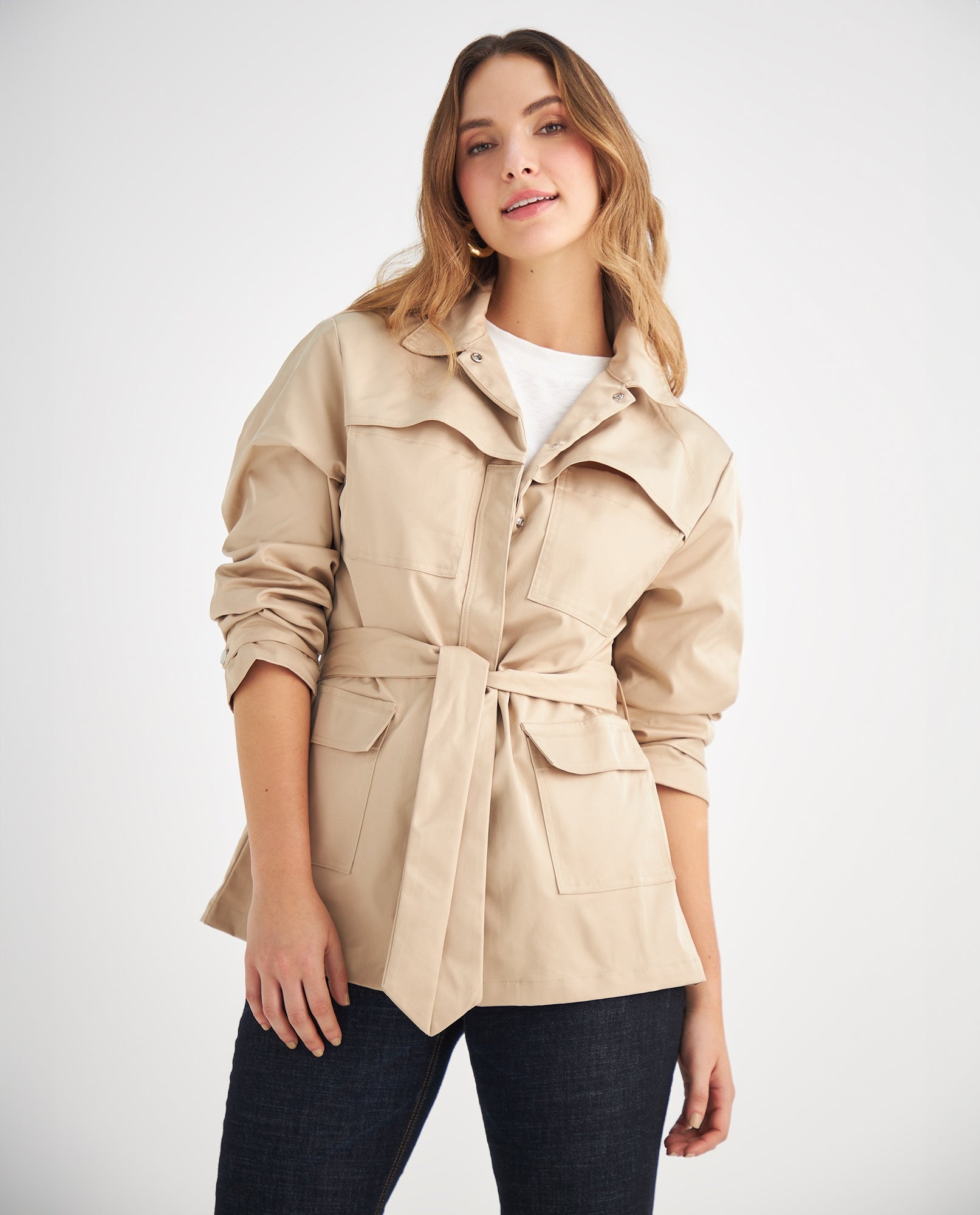 Chaqueta con cinturón ajustable para mujer - Beige 34_629F001_BEI151216_0