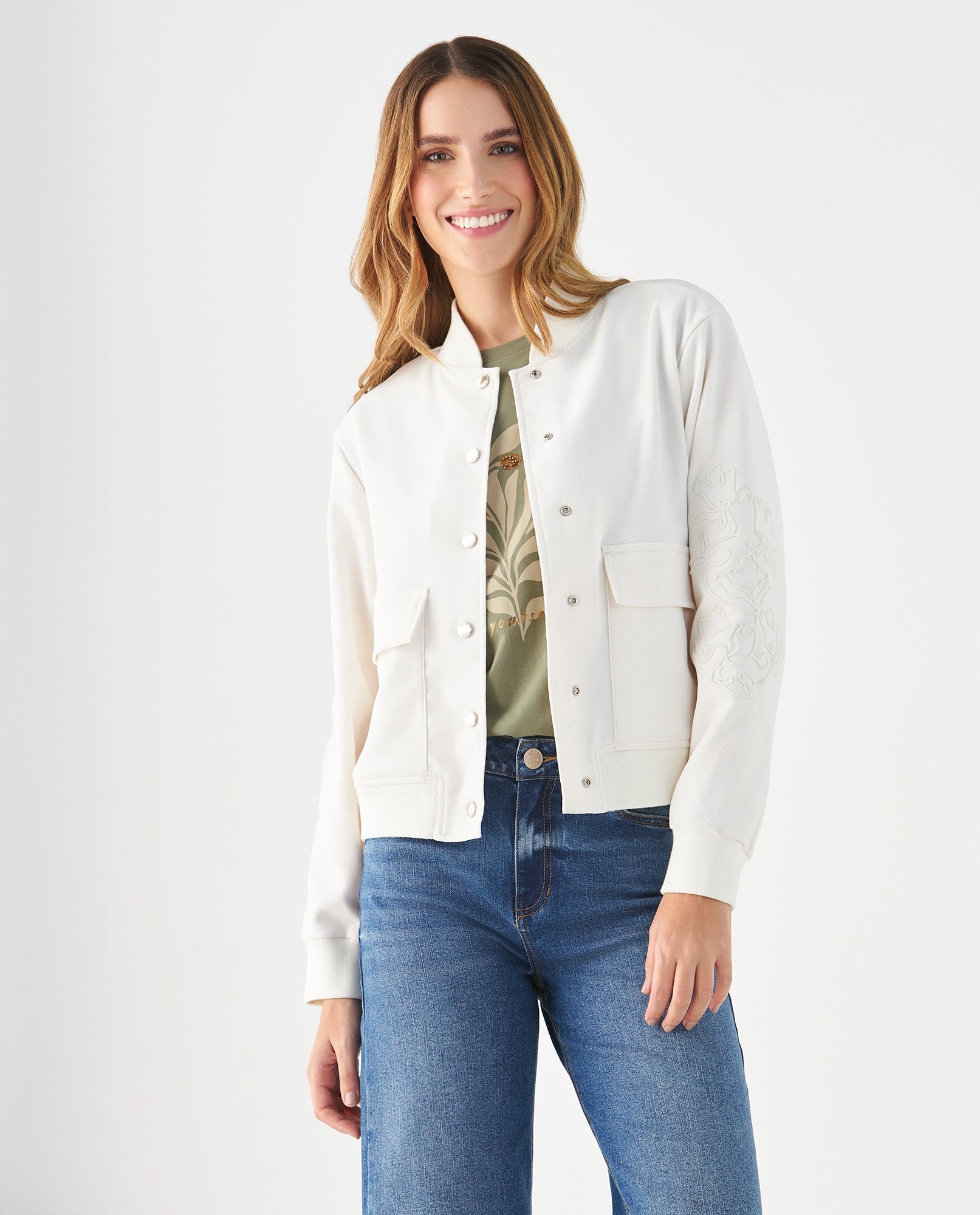 Chaqueta con bordados en manga para mujer - Crudo 34_629F023_CRU110602_0