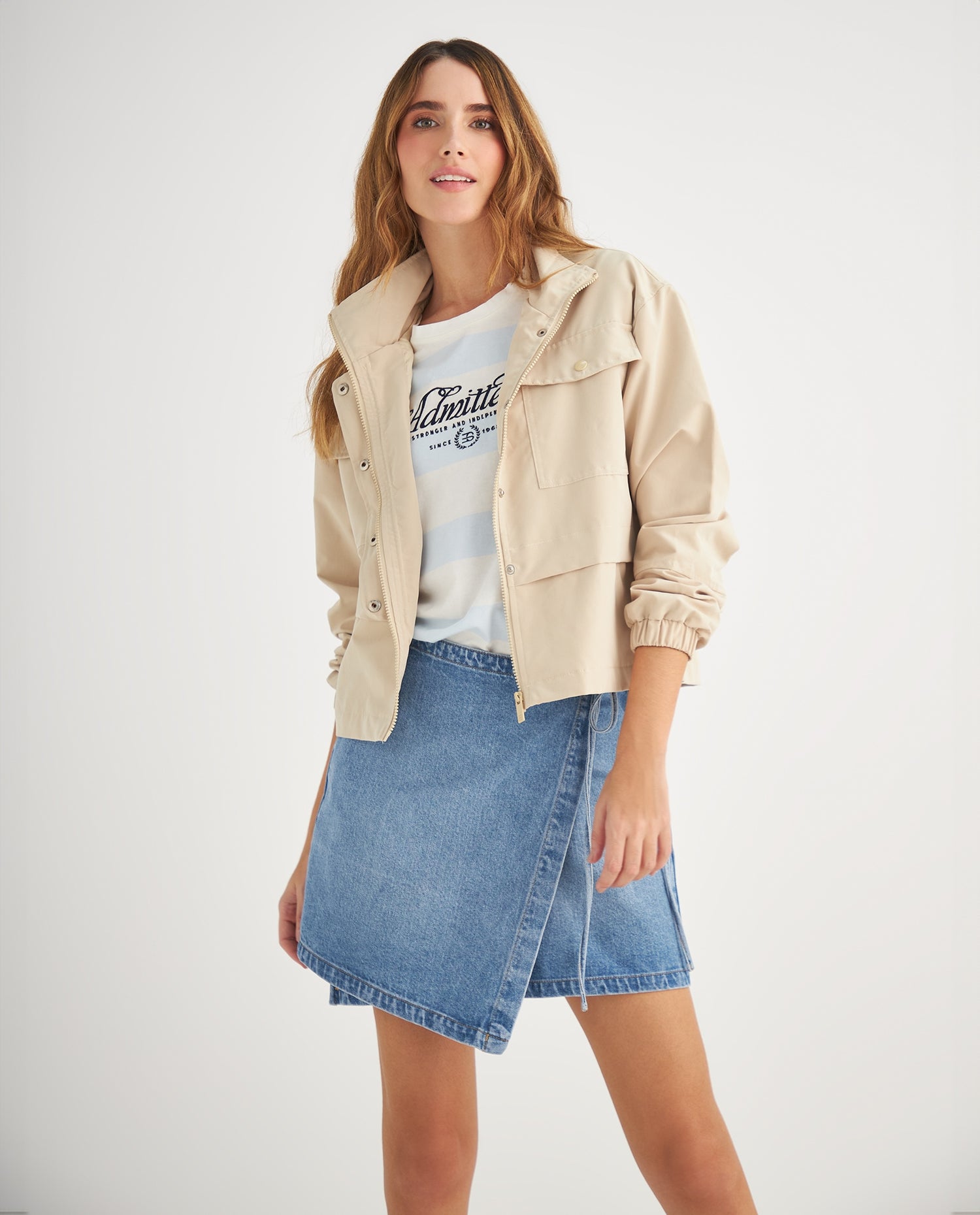 Chaqueta de cuello alto para mujer - Beige