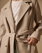 Abrigo Cruzado Beige con Cinturón Ajustable - Beige