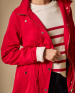 Chaqueta con Capucha y Forro Animal Print - Rojo