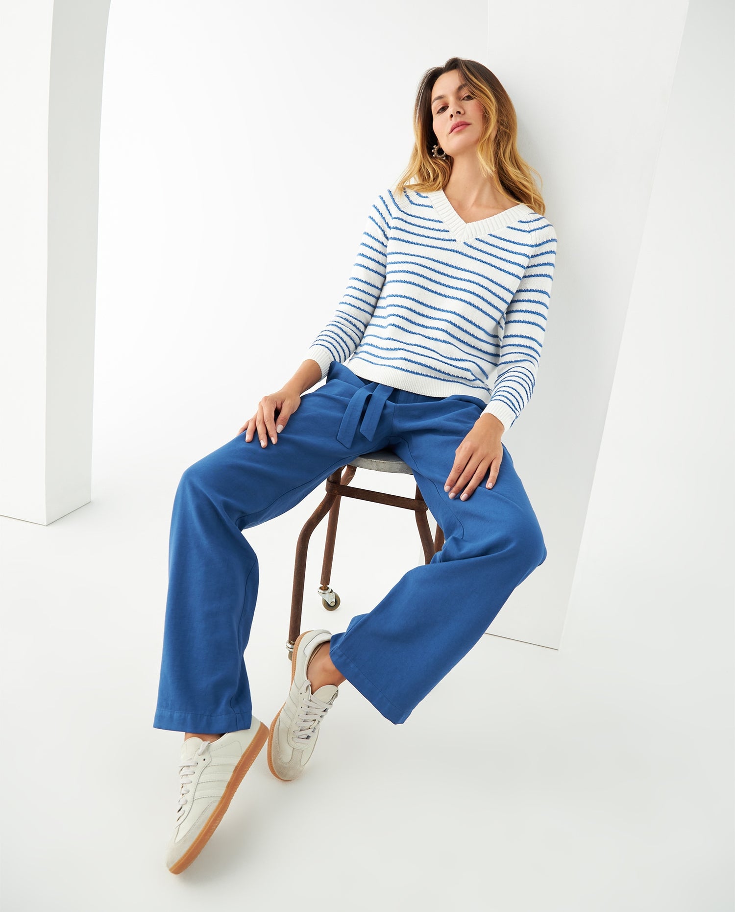 Pantalón con cinturón para mujer - Azul