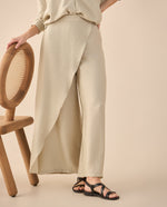 Pantalón de diseño cruzado para mujer - Beige