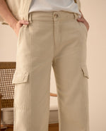 Pantalón tipo cargo para mujer - Crudo