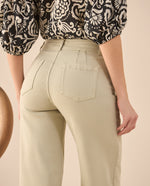 Pantalón con cortes decorativos para mujer - Beige