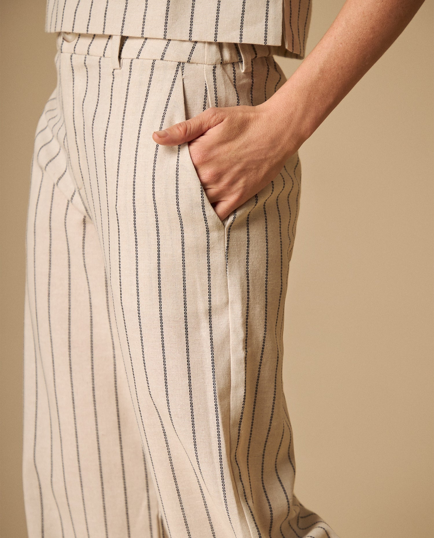 Pantalón a rayas silueta recta largo completo - Crudo