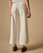 Pantalón ancho con botones decorativos silueta relajada - Blanco