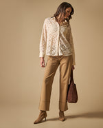 Pantalón recto con ruedo doblado - Beige