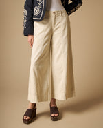 Pantalón wide leg con costuras centrales - Crudo