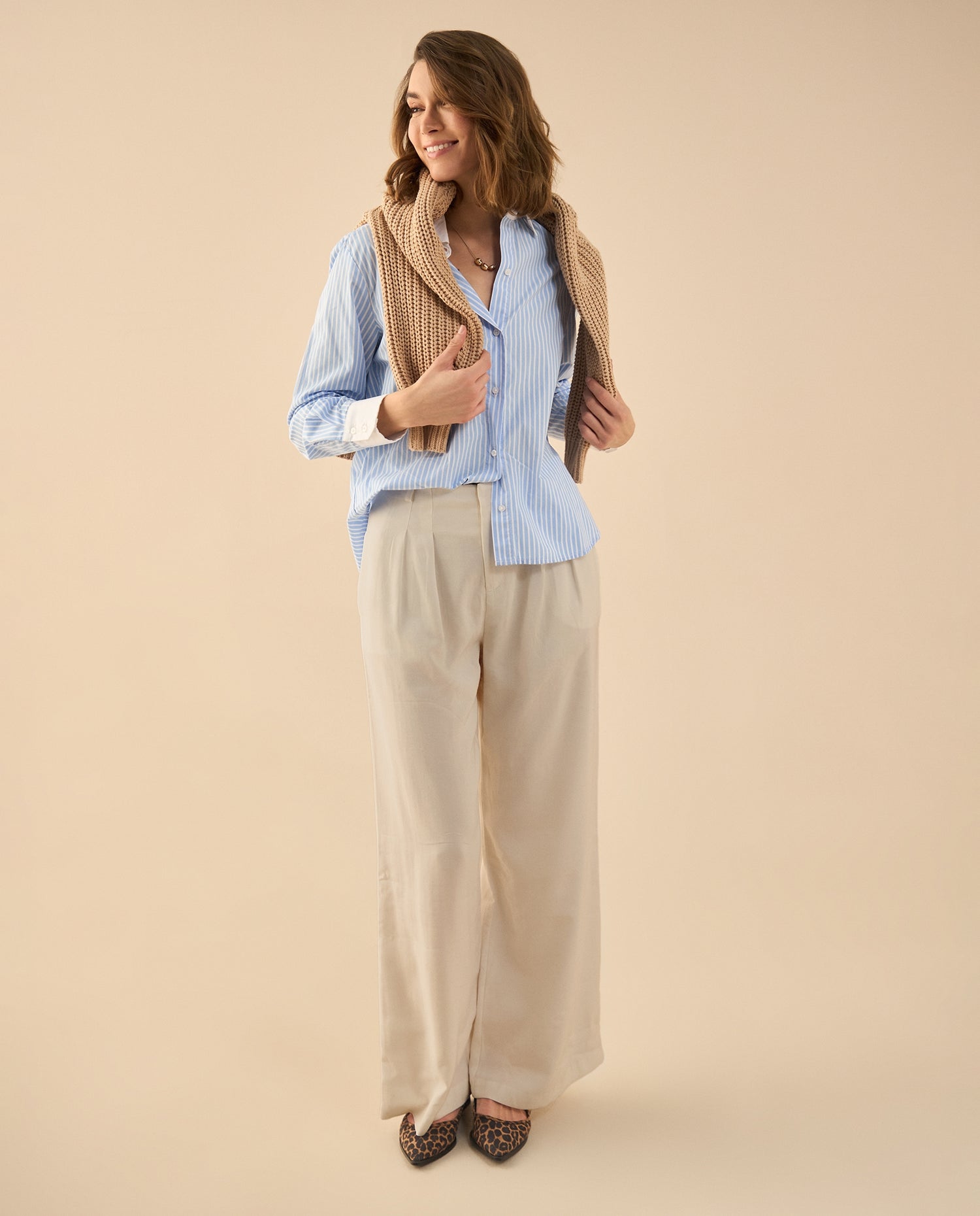 Pantalón de tono ultra oscuro para mujer - Beige