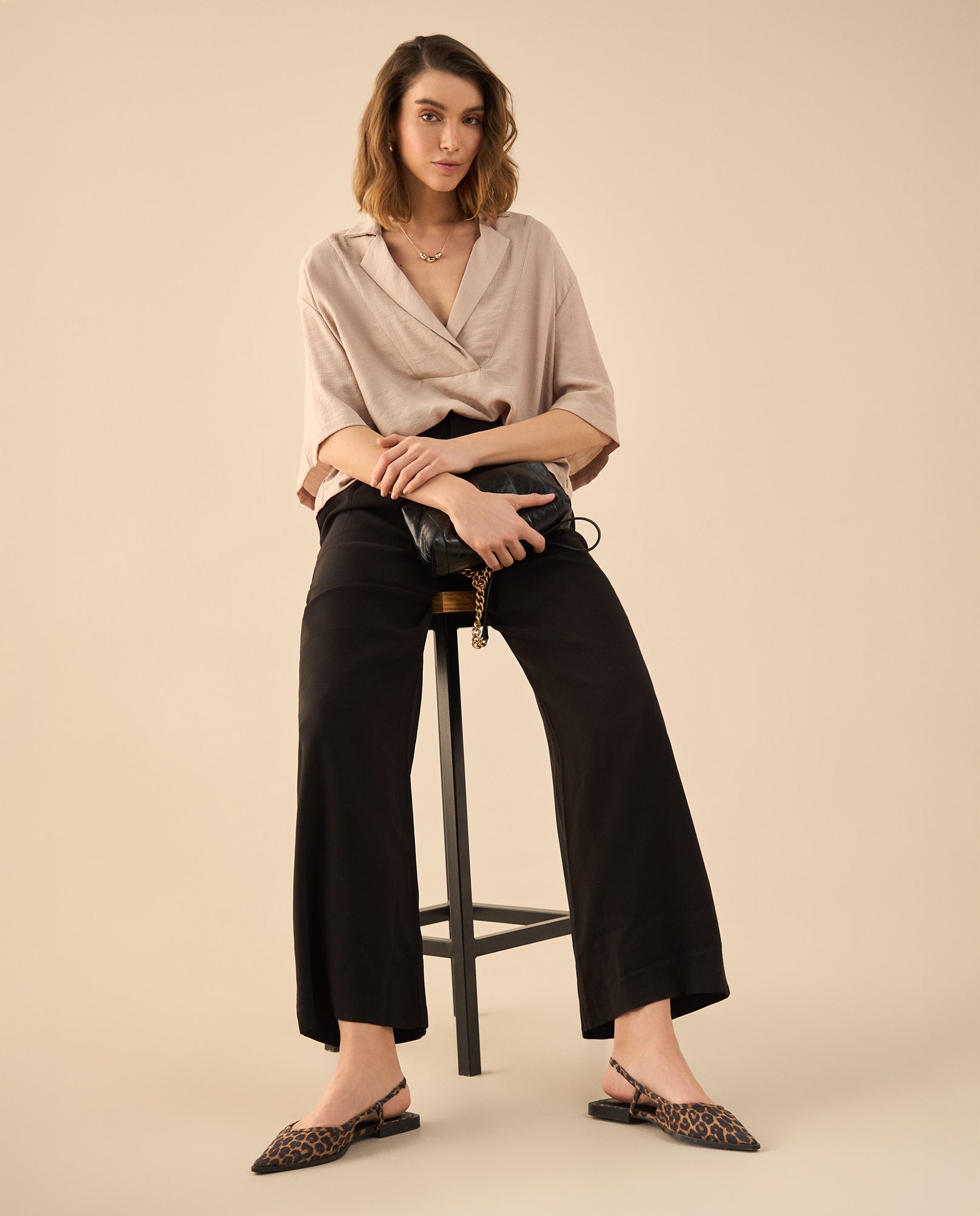 Pantalón de tono ultra oscuro para mujer - Negro 34_632G021_NEG190303_0