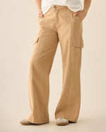 Pantalón tipo cargo para mujer - Beige