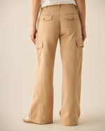 Pantalón tipo cargo para mujer - Beige