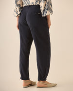Pantalón fluido con pinzas en bota para mujer  - Azul