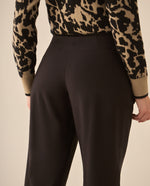 Pantalón bota recta con cortes decorativos para mujer - Negro