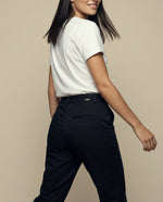 Pantalón straight leg con pliegue frontal y ruedo doblado - Azul