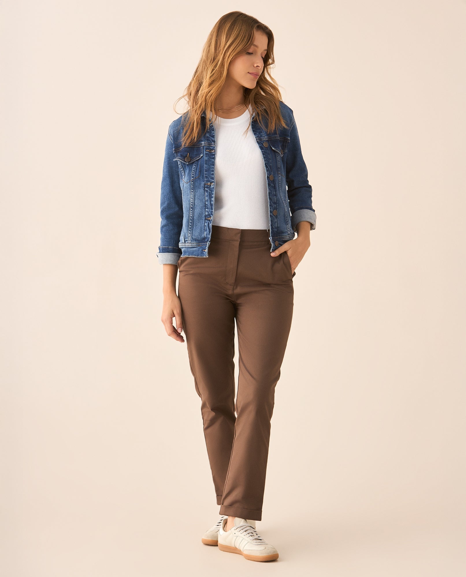 Pantalón clásico para mujer - Café 34_635F310_CAF151040_0