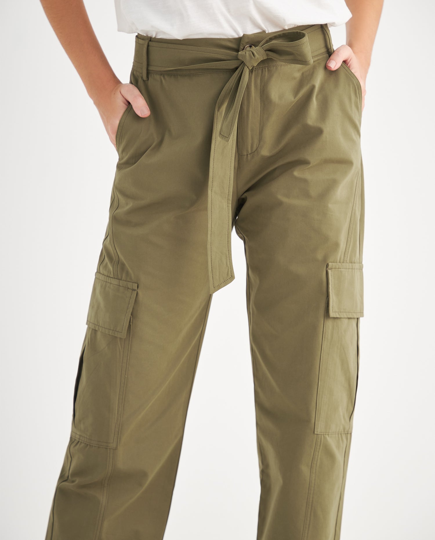 Pantalón tipo cargo para mujer - Verde