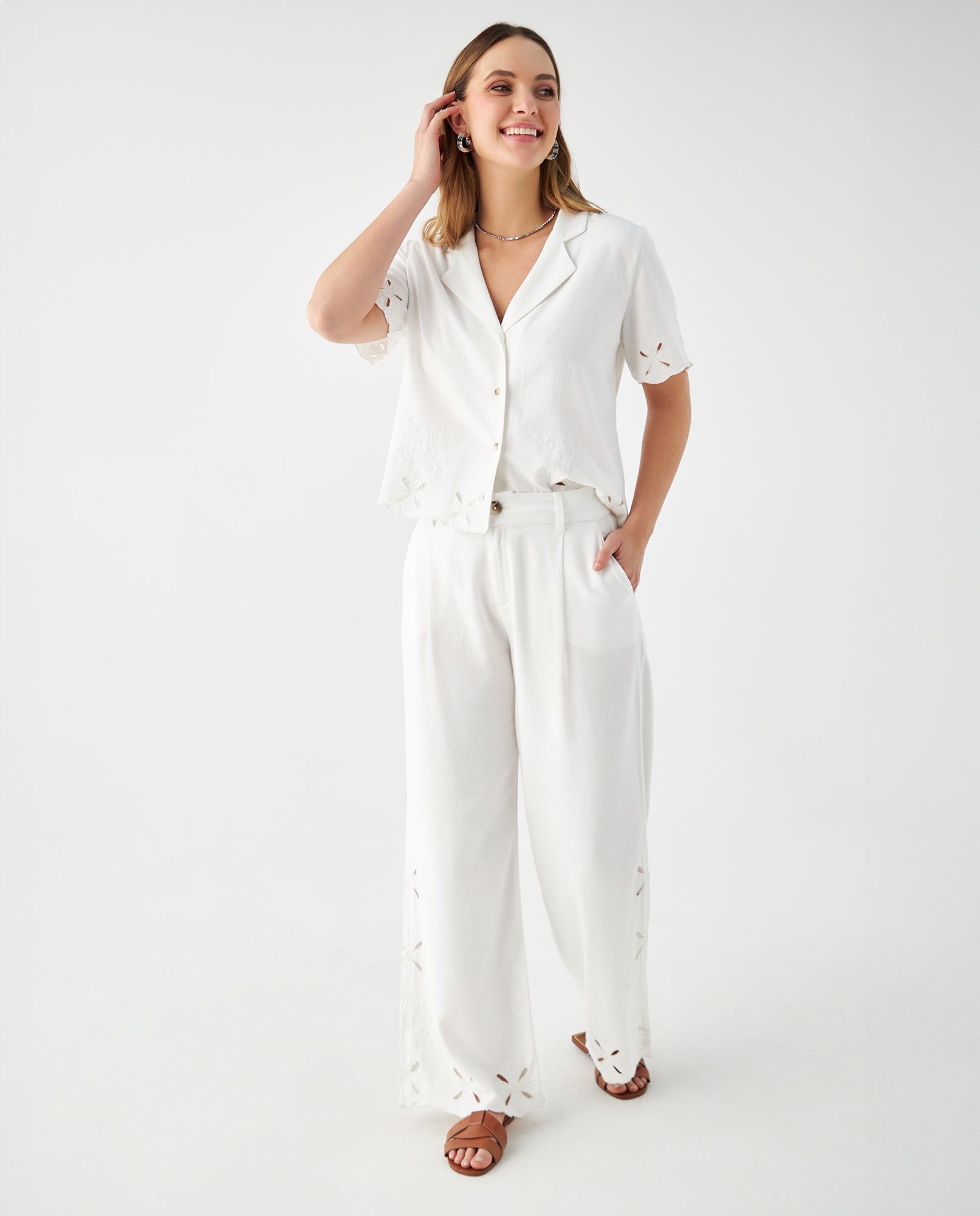 Pantalón en lino para mujer - Crudo 34_639F014_CRU110602_6