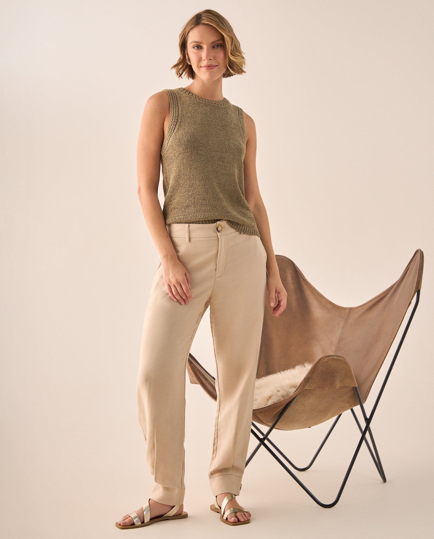 Pantalón Beige con Mezcla de Lyocell y Lino - Beige