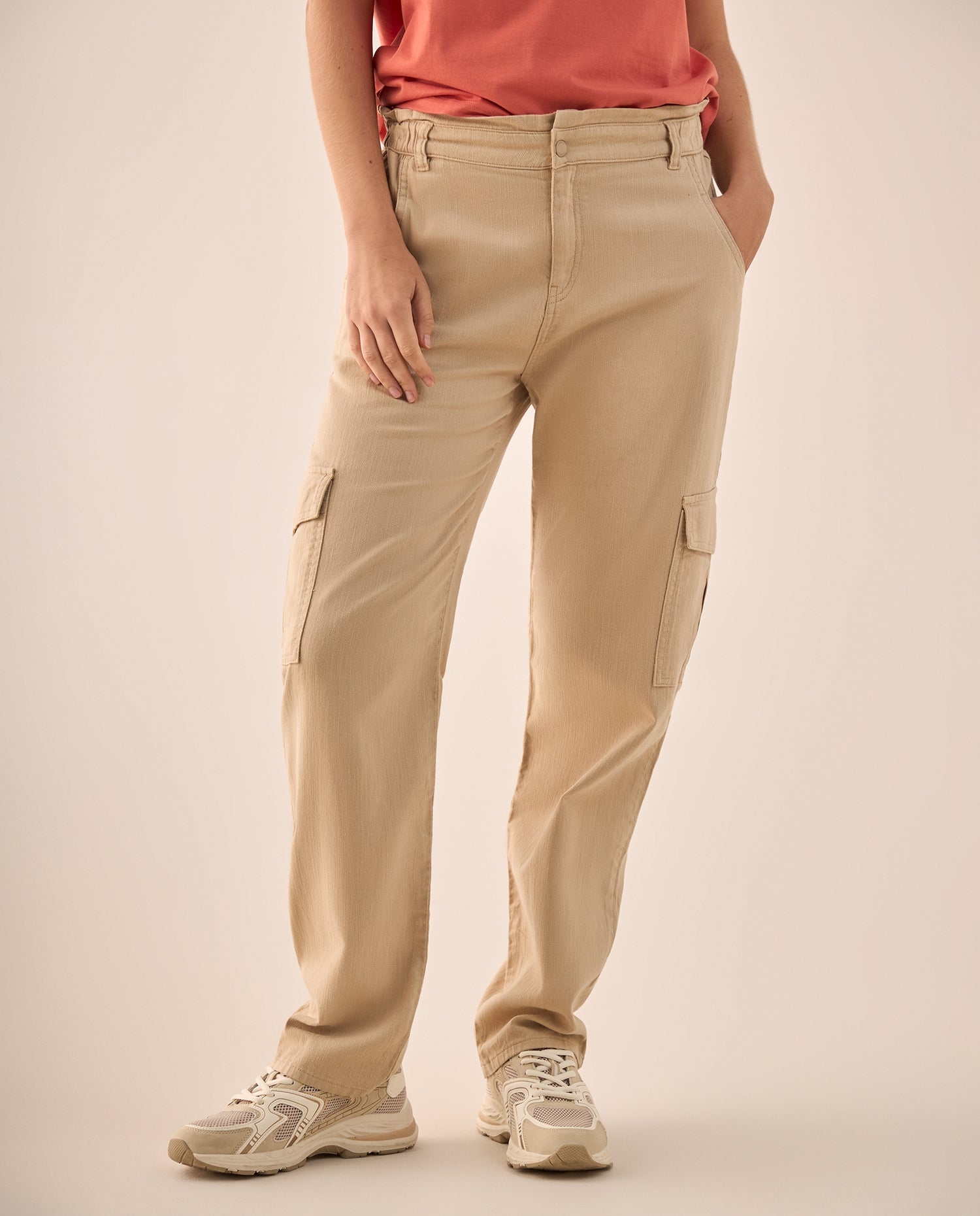 Pantalón Cargo Beige con Cintura Elástica - Beige
