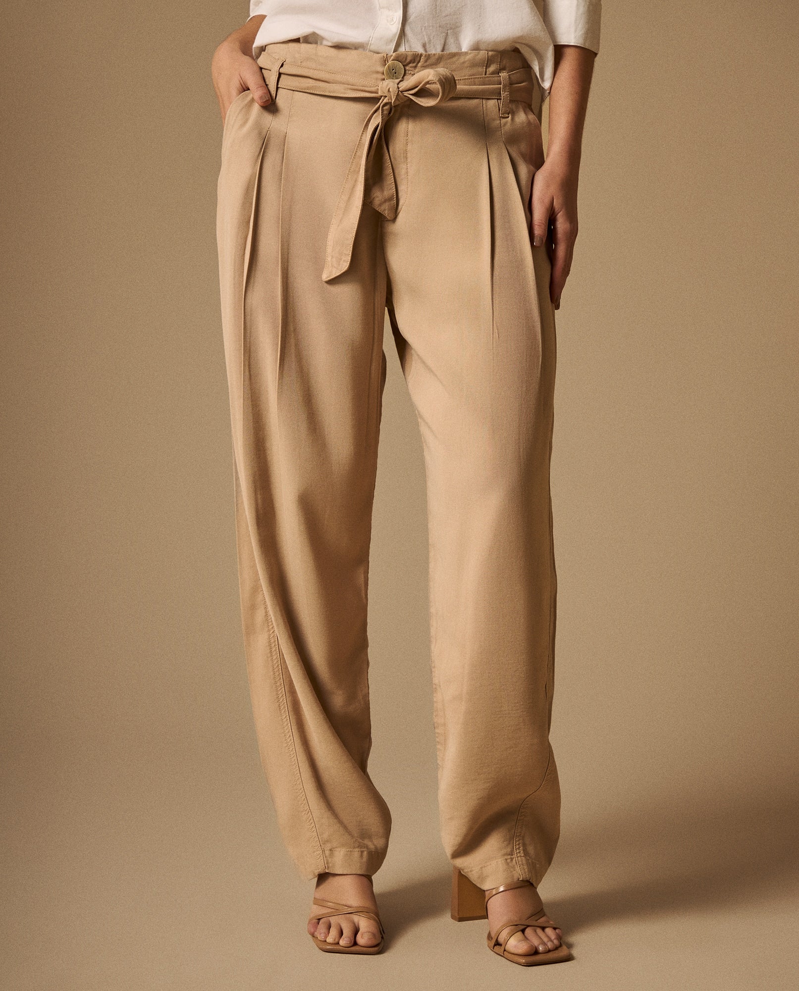 Pantalón Beige Tiro Alto con Cinturón - Beige 34_639G040_BEI151306_3