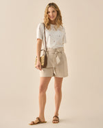 Short tipo paper bag con cinturón para mujer  - Crudo