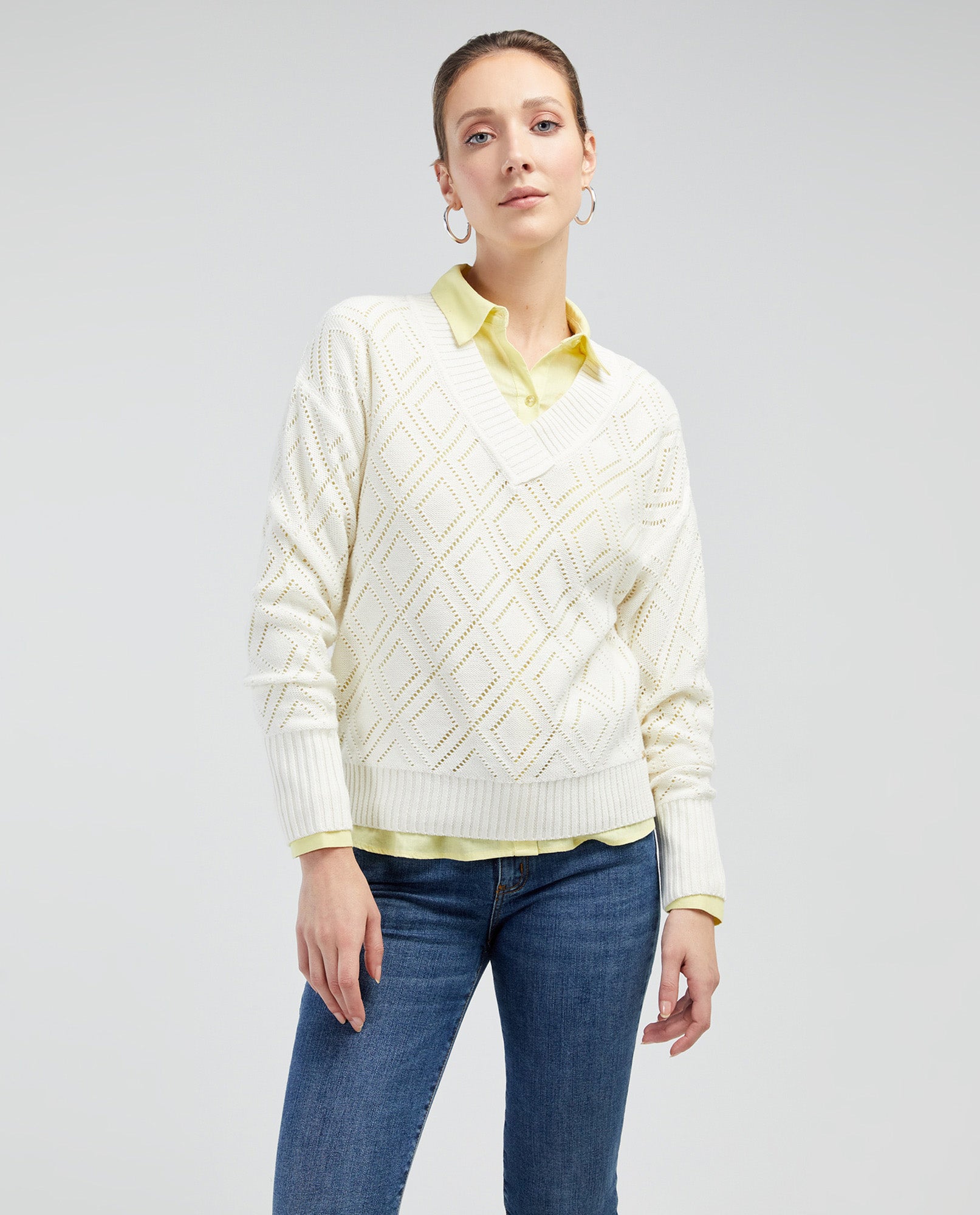 Buzo tejido cuello en V para mujer - Crudo 34_661E213_A00916_0