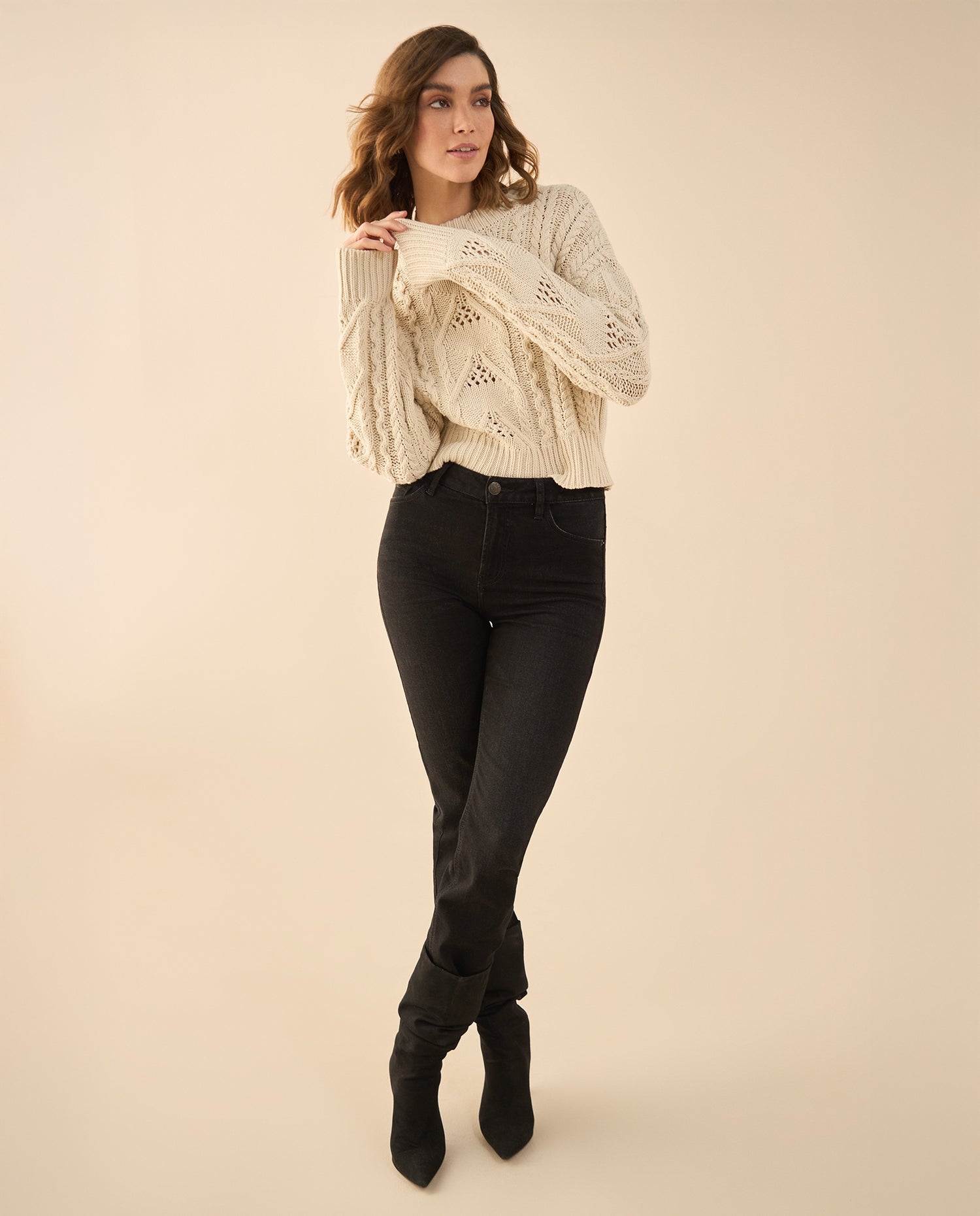 Buzo tejido de diseño cerrado para mujer - Crudo