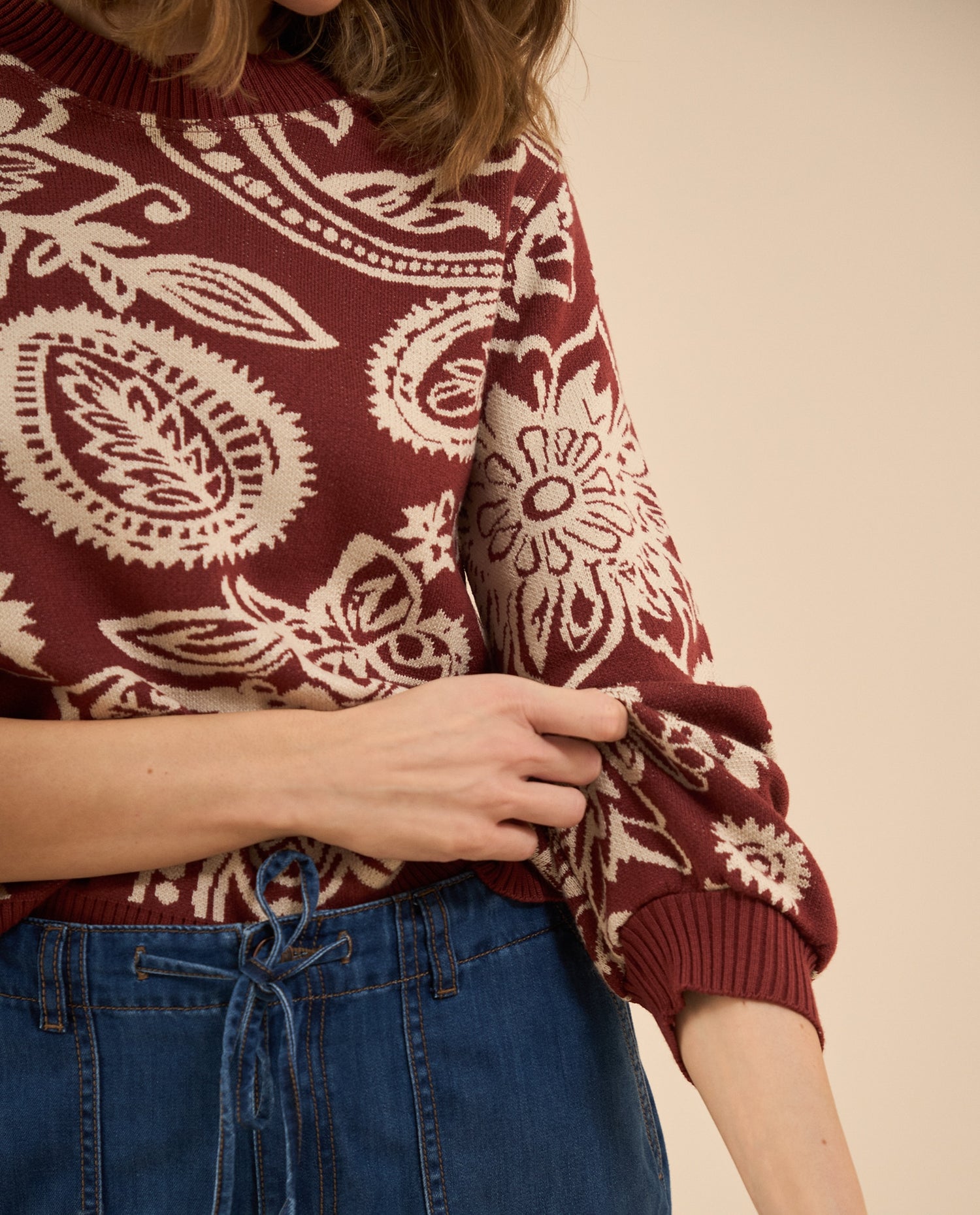 Buzo con diseños tejidos para mujer - Rojo