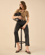 Camisa tejida tipo polo para mujer - Café