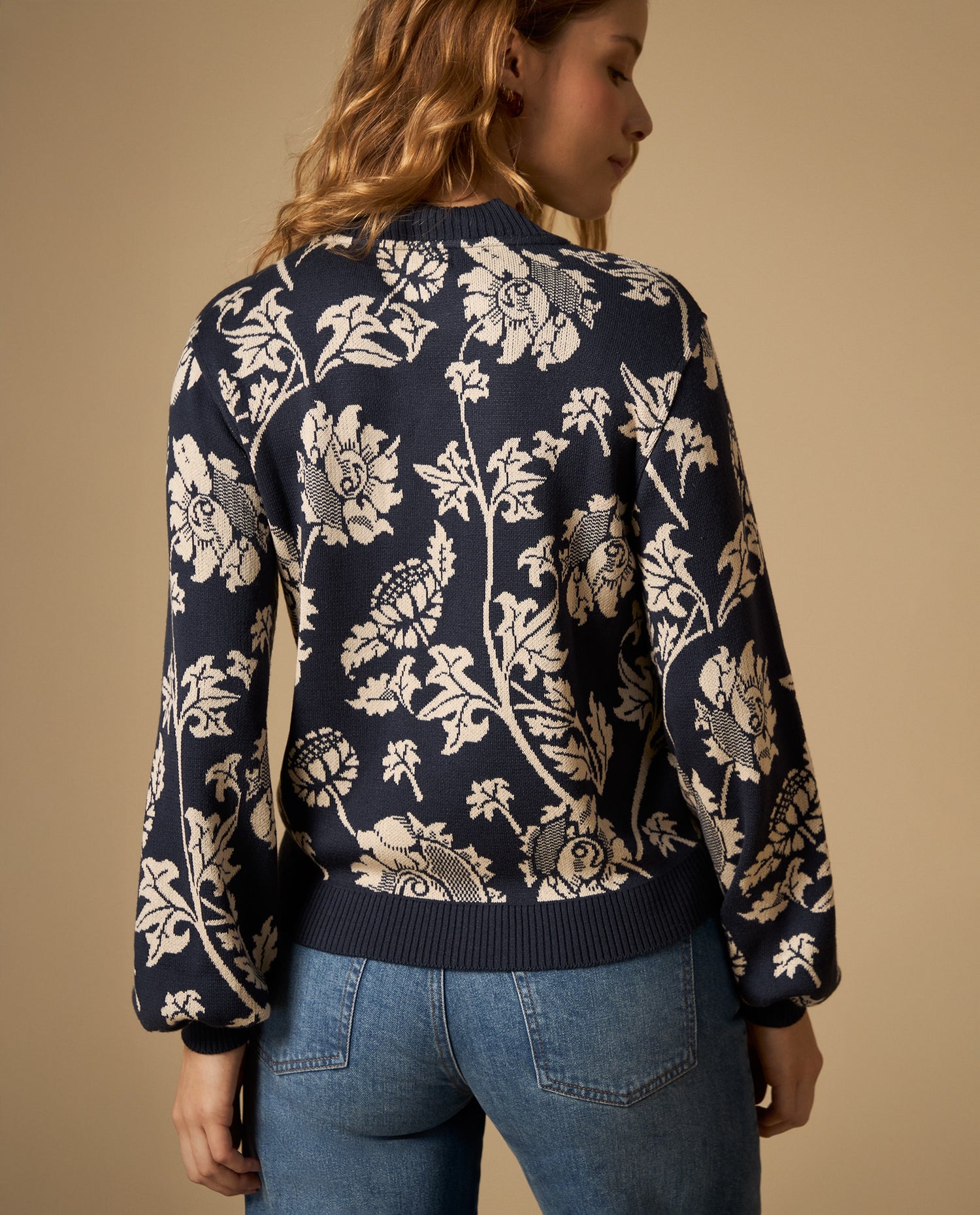 Suéter tejido cuello redondo con diseño floral - Azul
