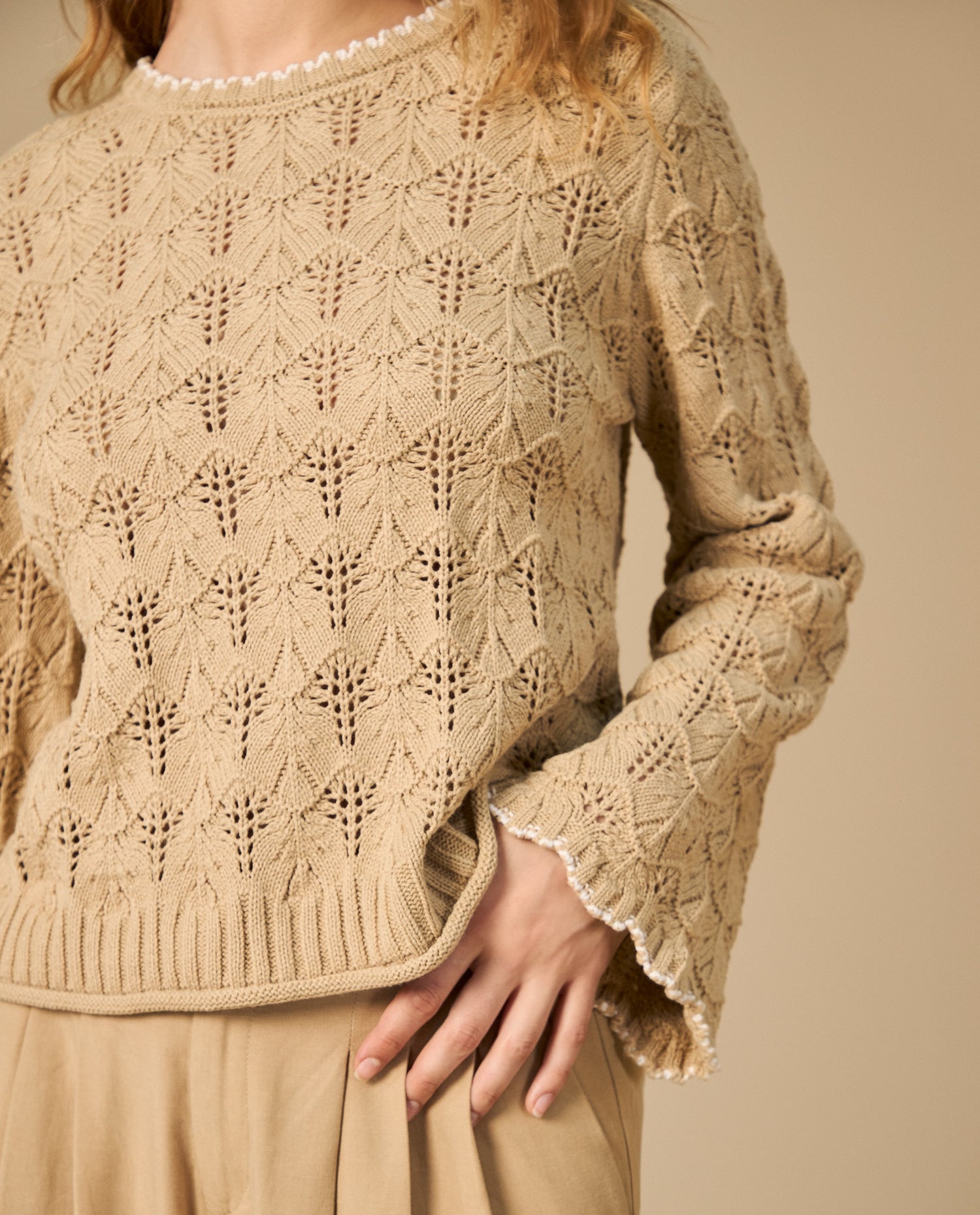 Chaleco tejido con cuello media perilla - Beige