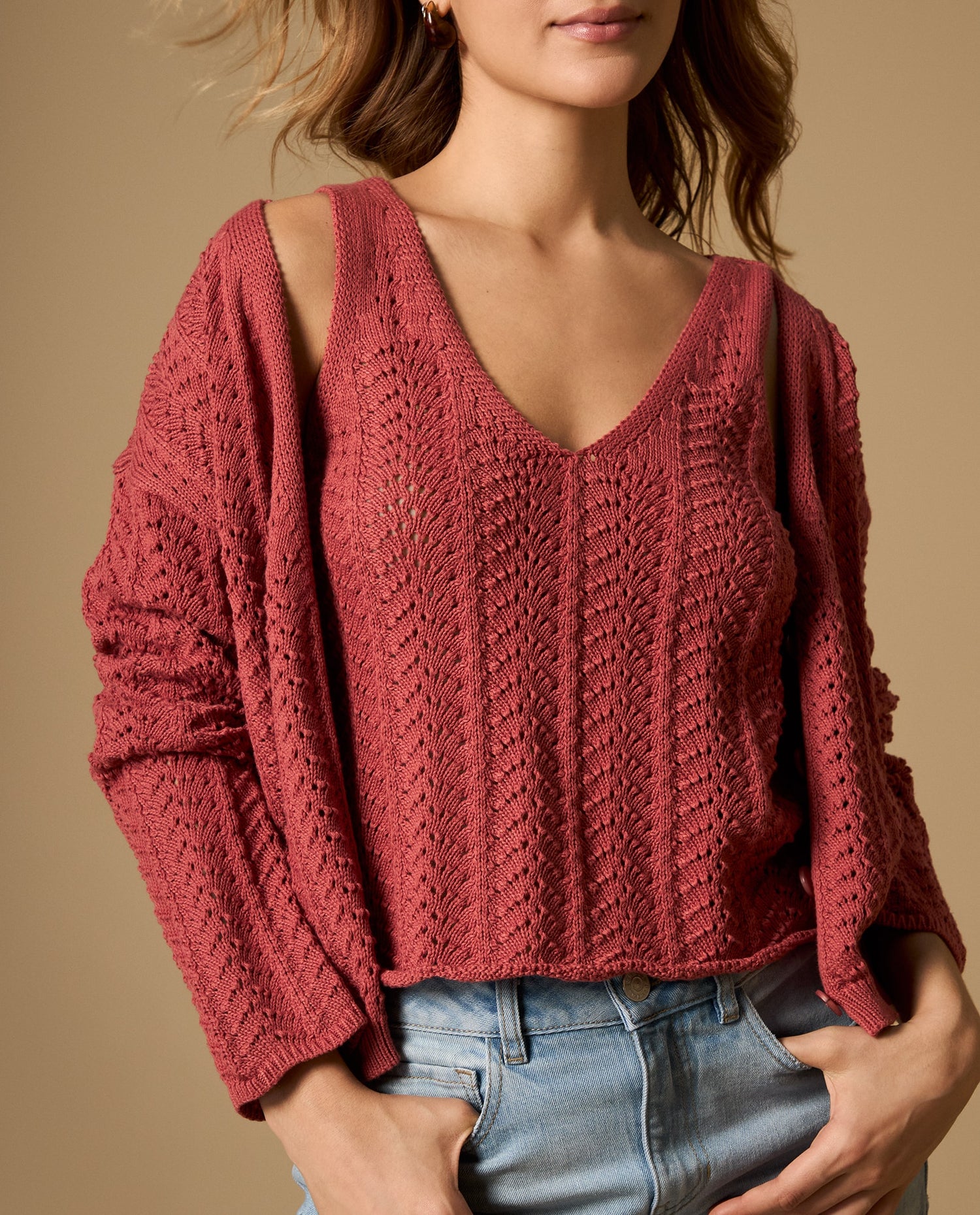 Suéter tejido con textura y cuello media perilla - Rojo