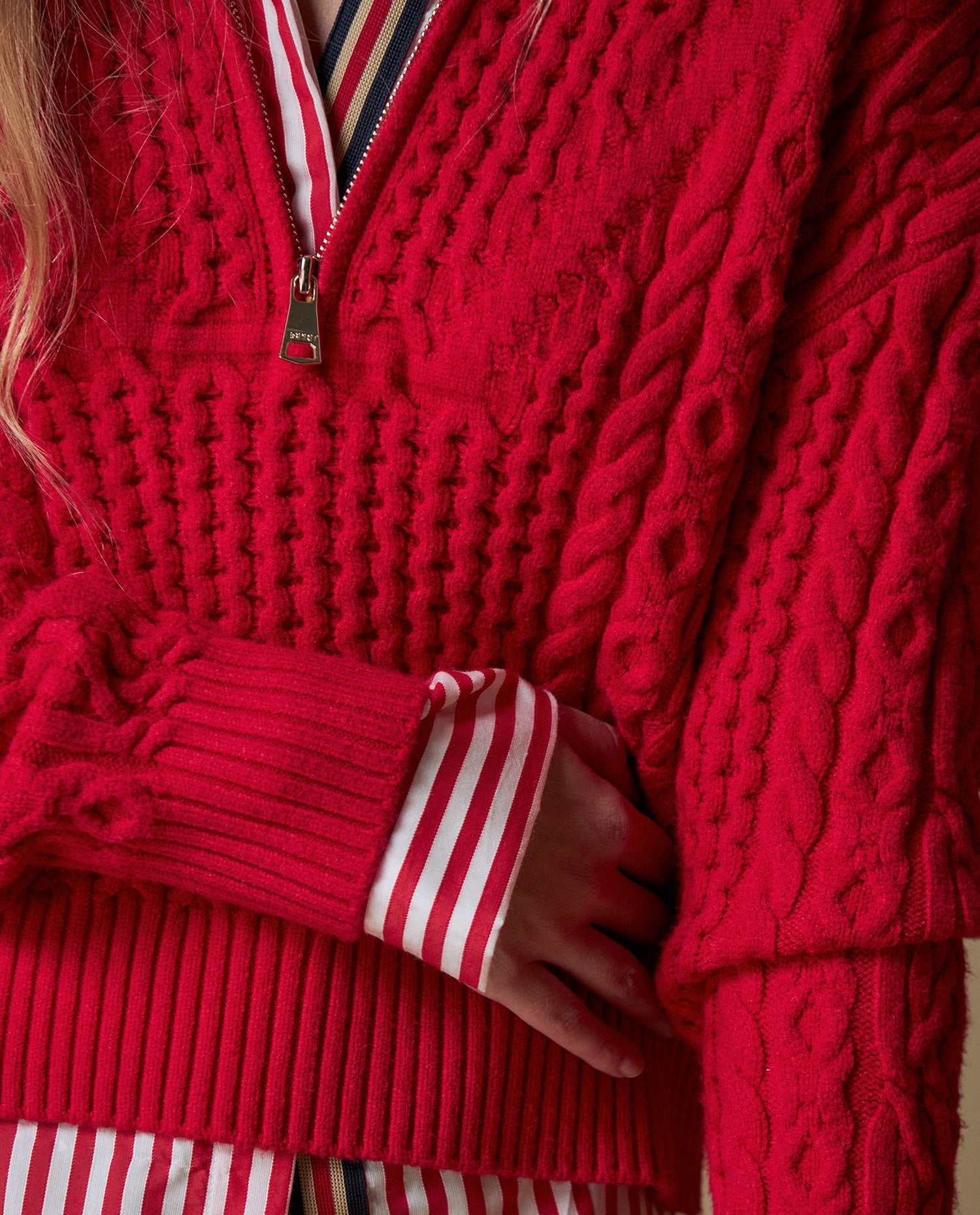 Suéter tejido cuello alto - Rojo