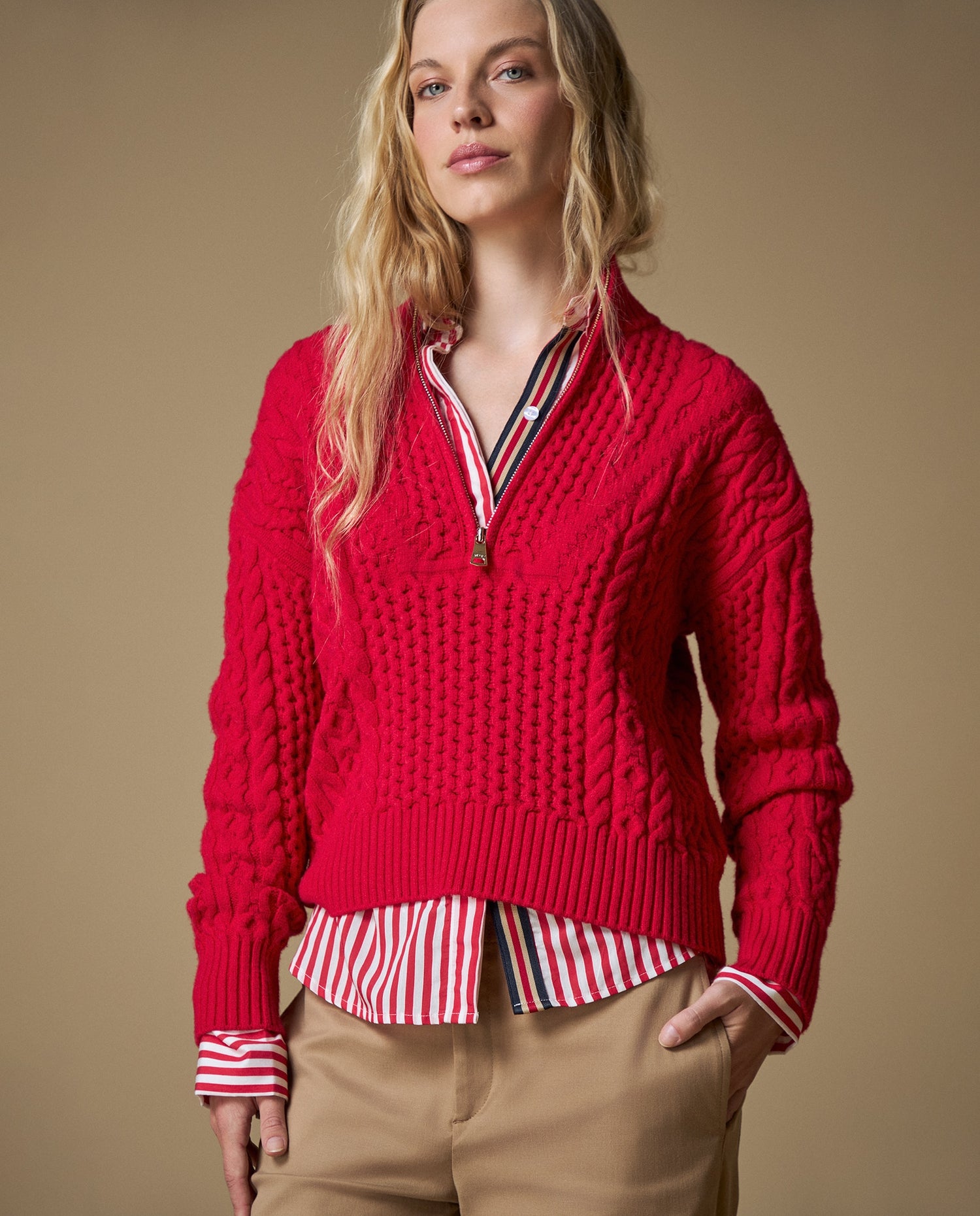 Suéter tejido cuello alto - Rojo