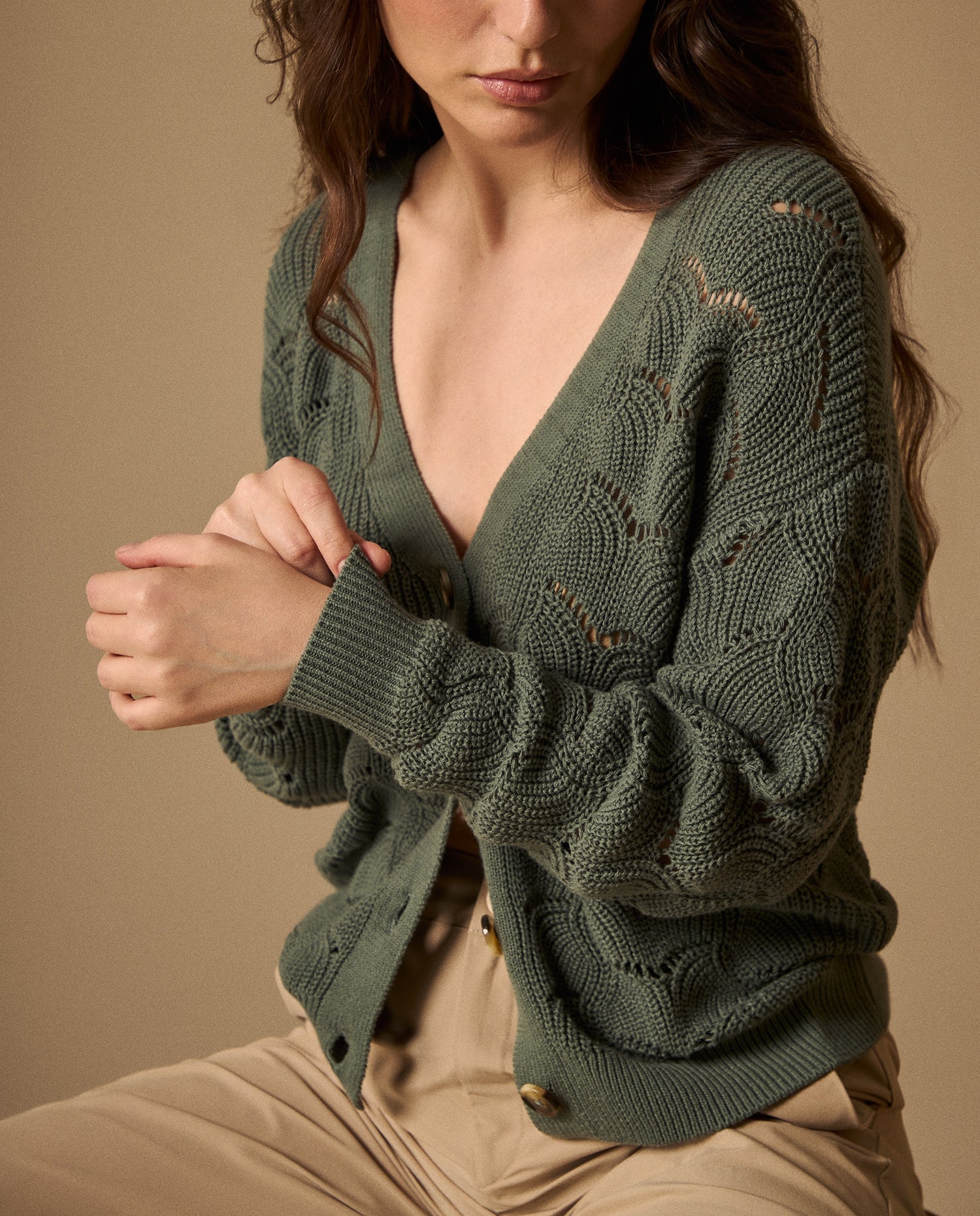 Cardigan Verde con Diseño Calado - Verde