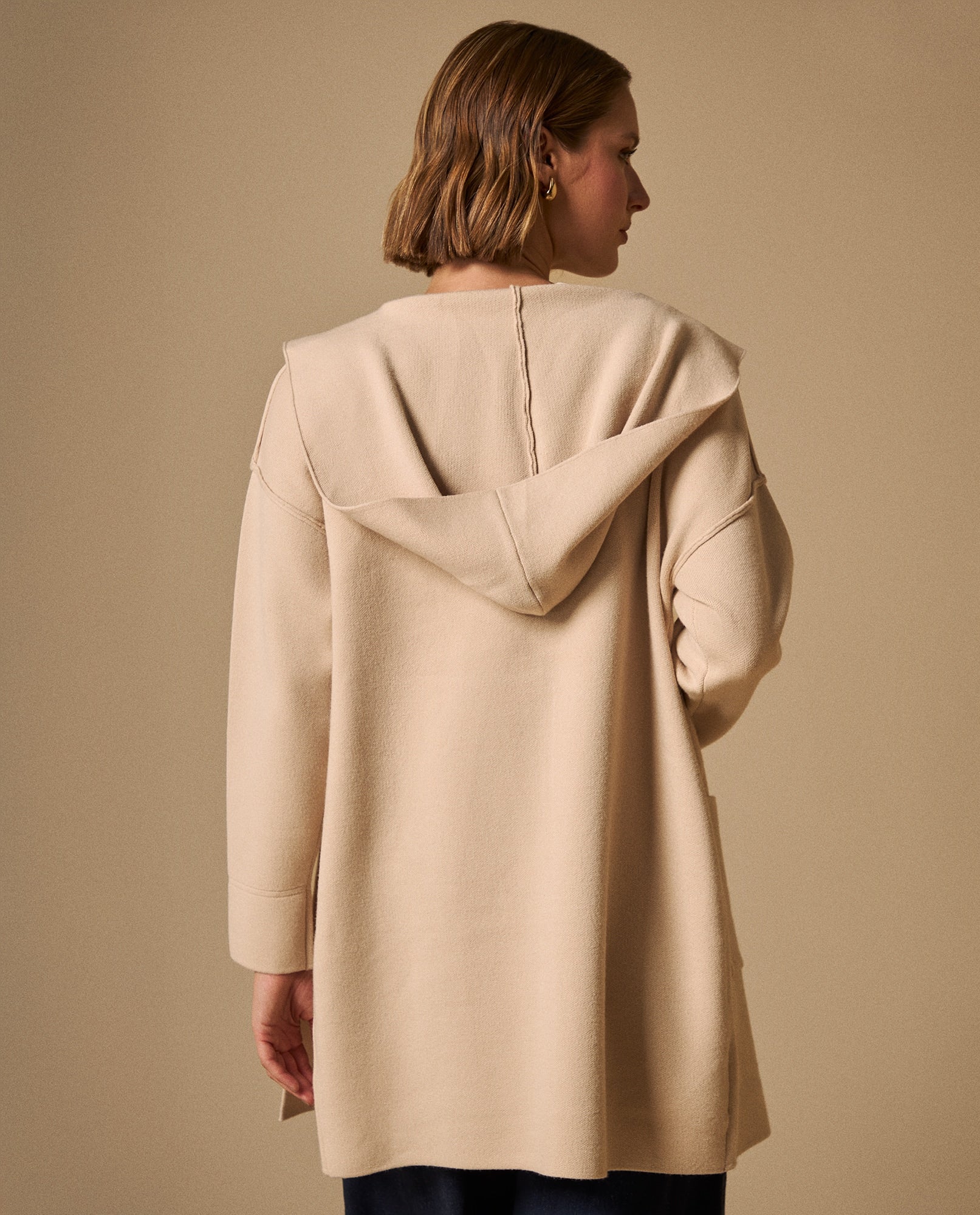 Suéter Tejido Beige con Capucha - Beige 34_669G240_BEI130607_4