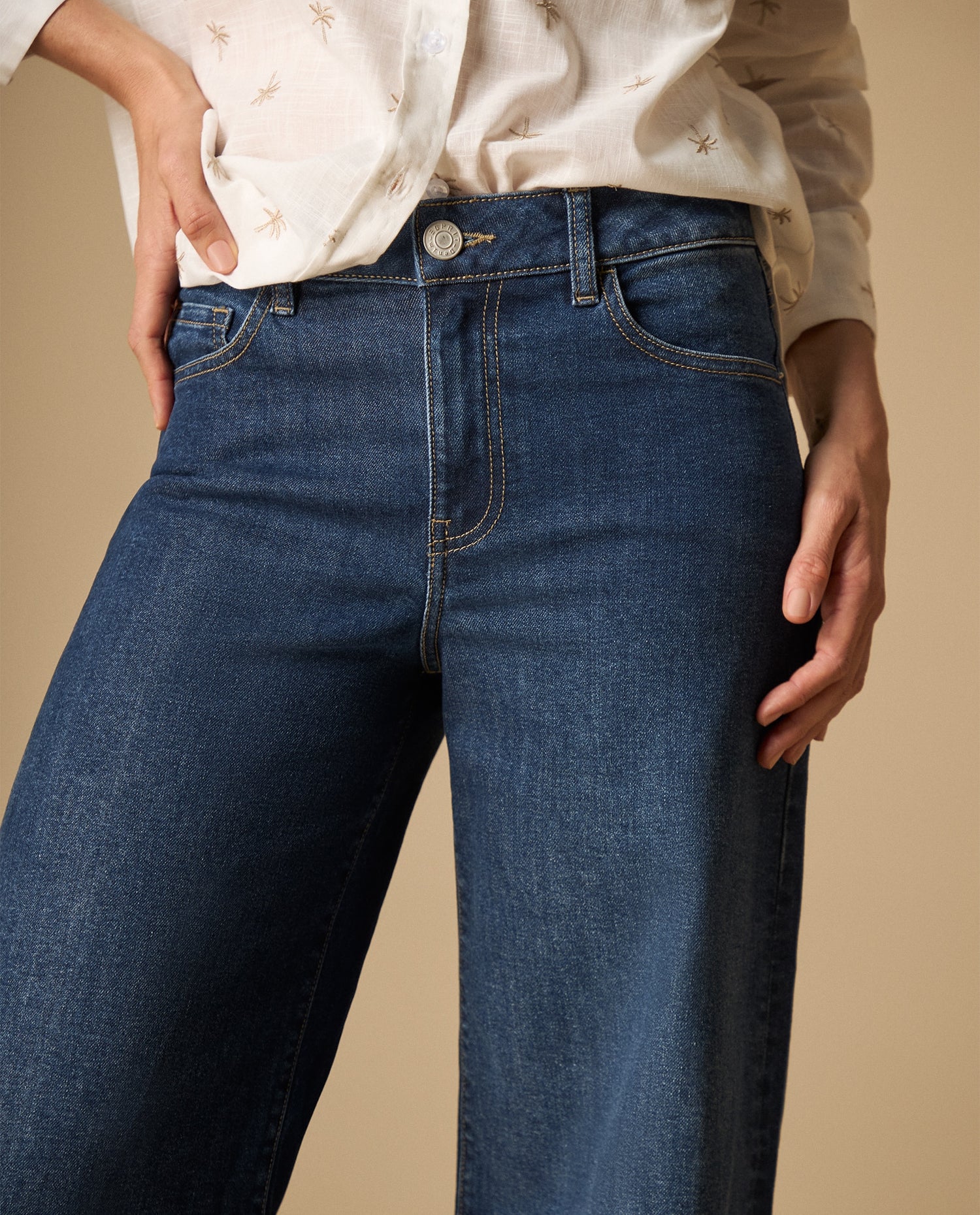 Jean wide leg con ruedo doblado - Azul