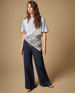 Pantalón denim liviano con pretina elástica y cordón ajustable - Azul
