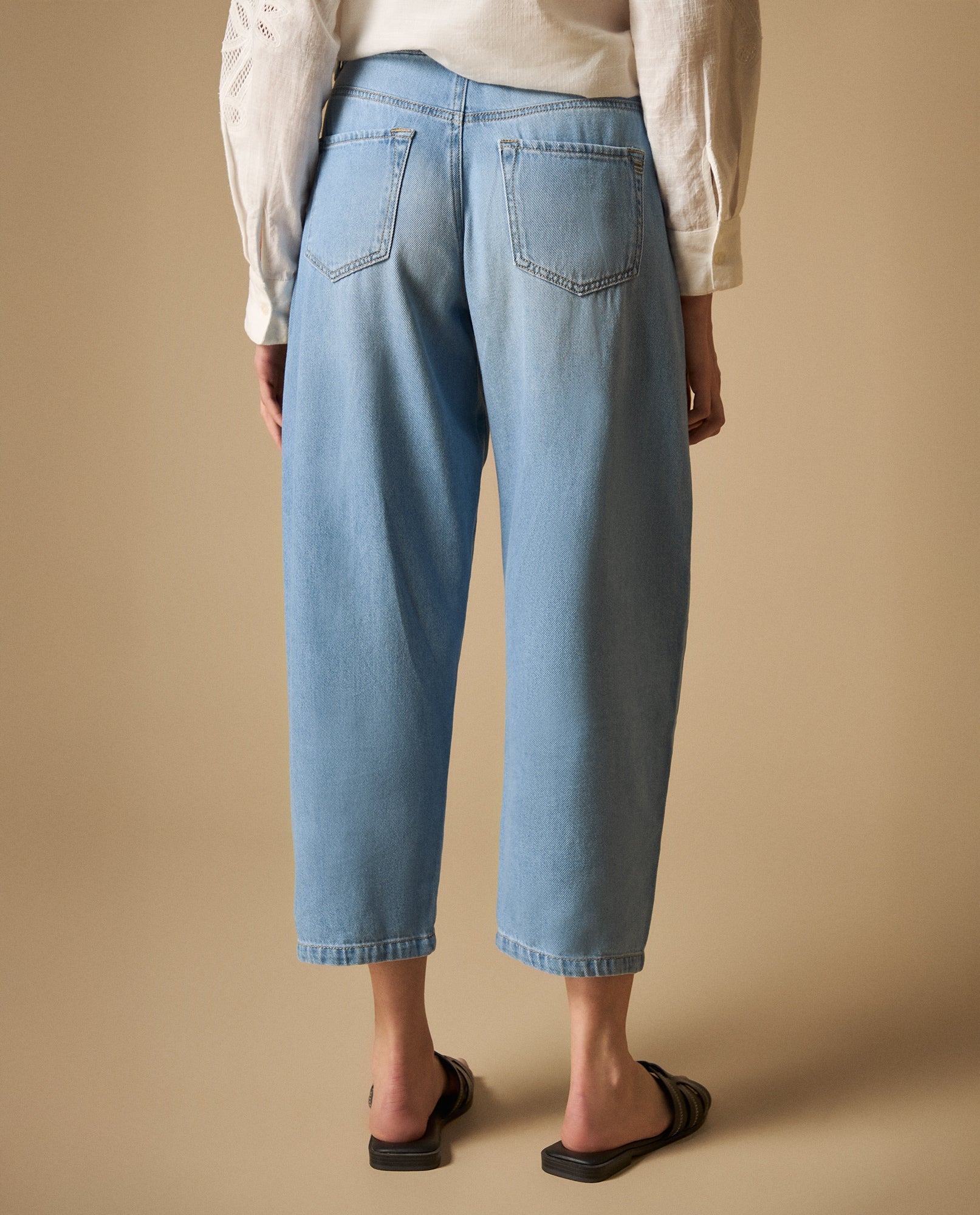 Jean moda liviana silueta trendy - Azul 34_671H033_AZU174027_5