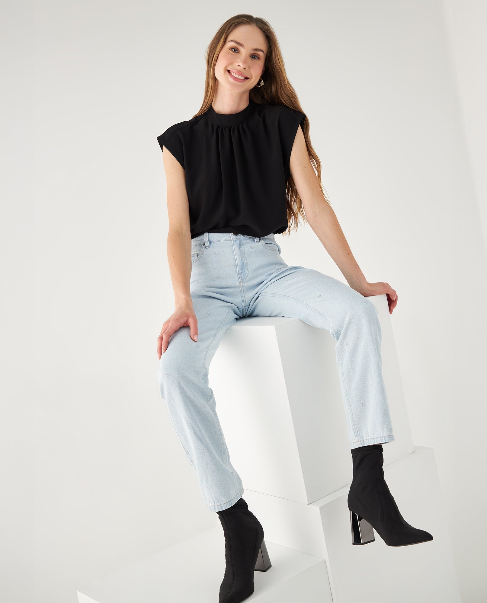 Jean Straight tono claro para mujer - Azul 34_672F002_AZU114604_6