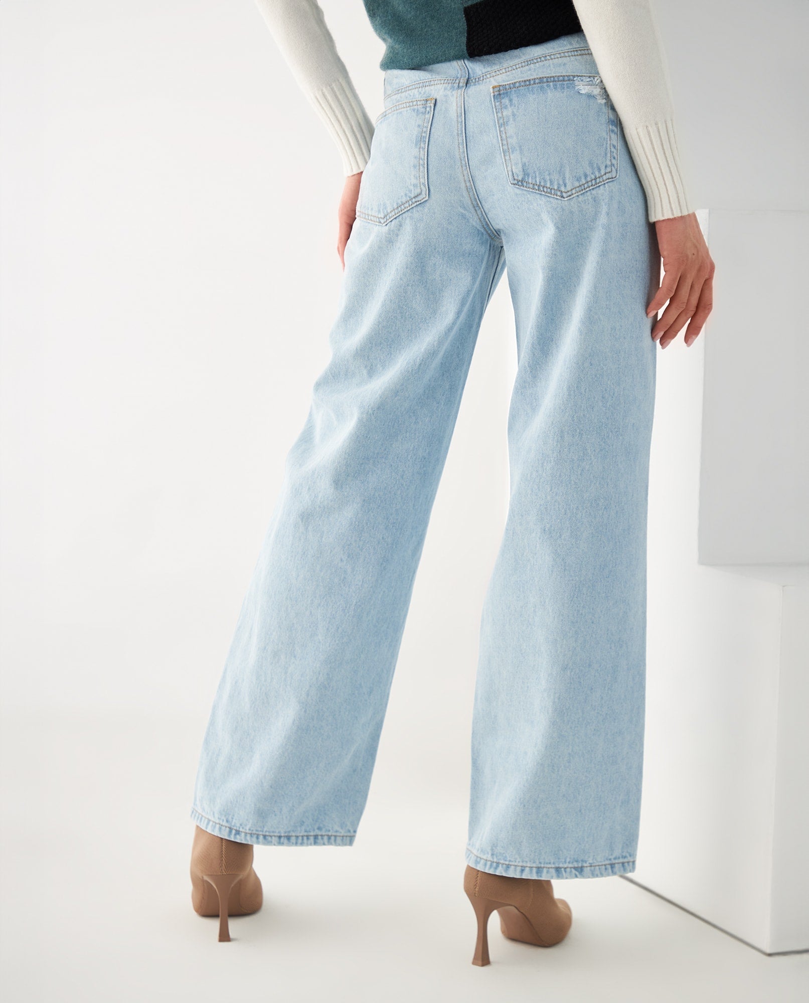 Jean Wide Leg con rotos para mujer - Azul 34_672F015_AZU154319_4