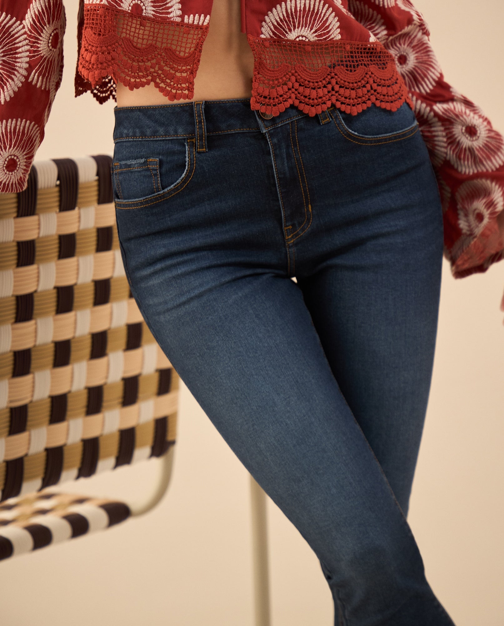 Jean Skinny tono oscuro para mujer - Azul 34_672G015_AZU193933_5