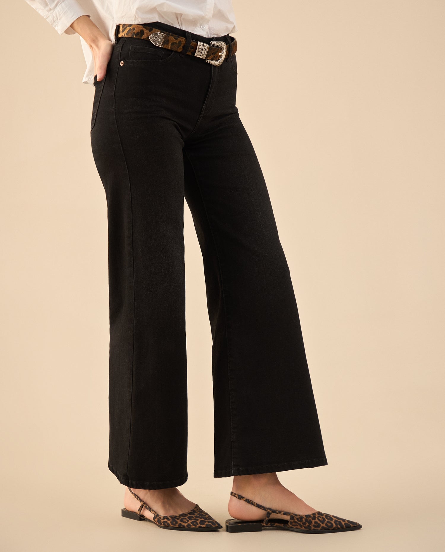 Jean Wide Leg en black denim para mujer - Negro