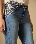 Jean straight con pañoleta incluida - Azul